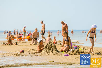 Melluzi pludmale Janis Salins